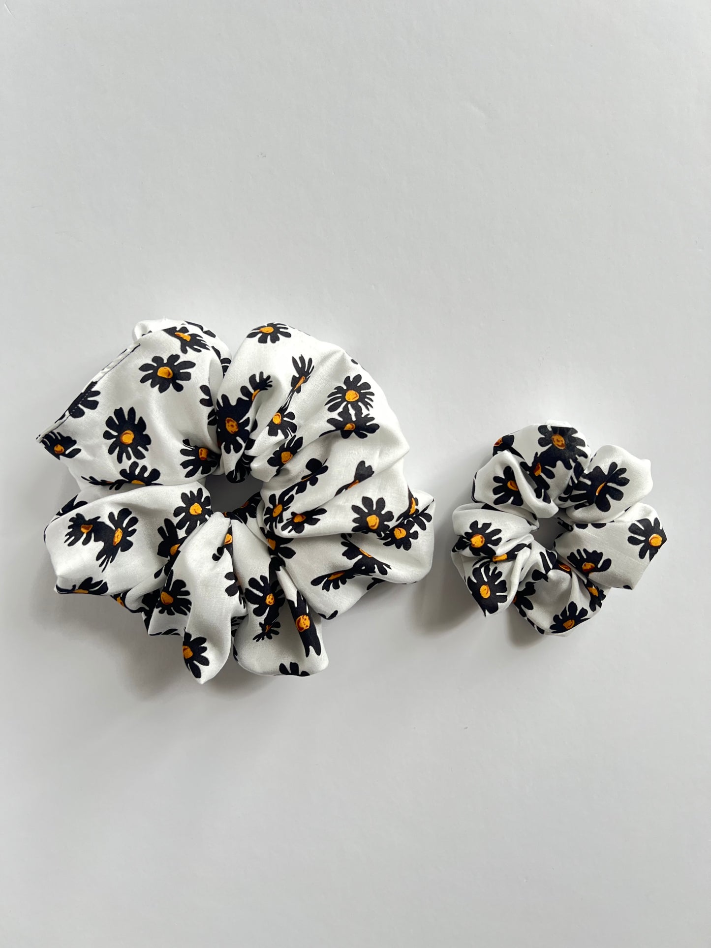 Daisy Black Cotton