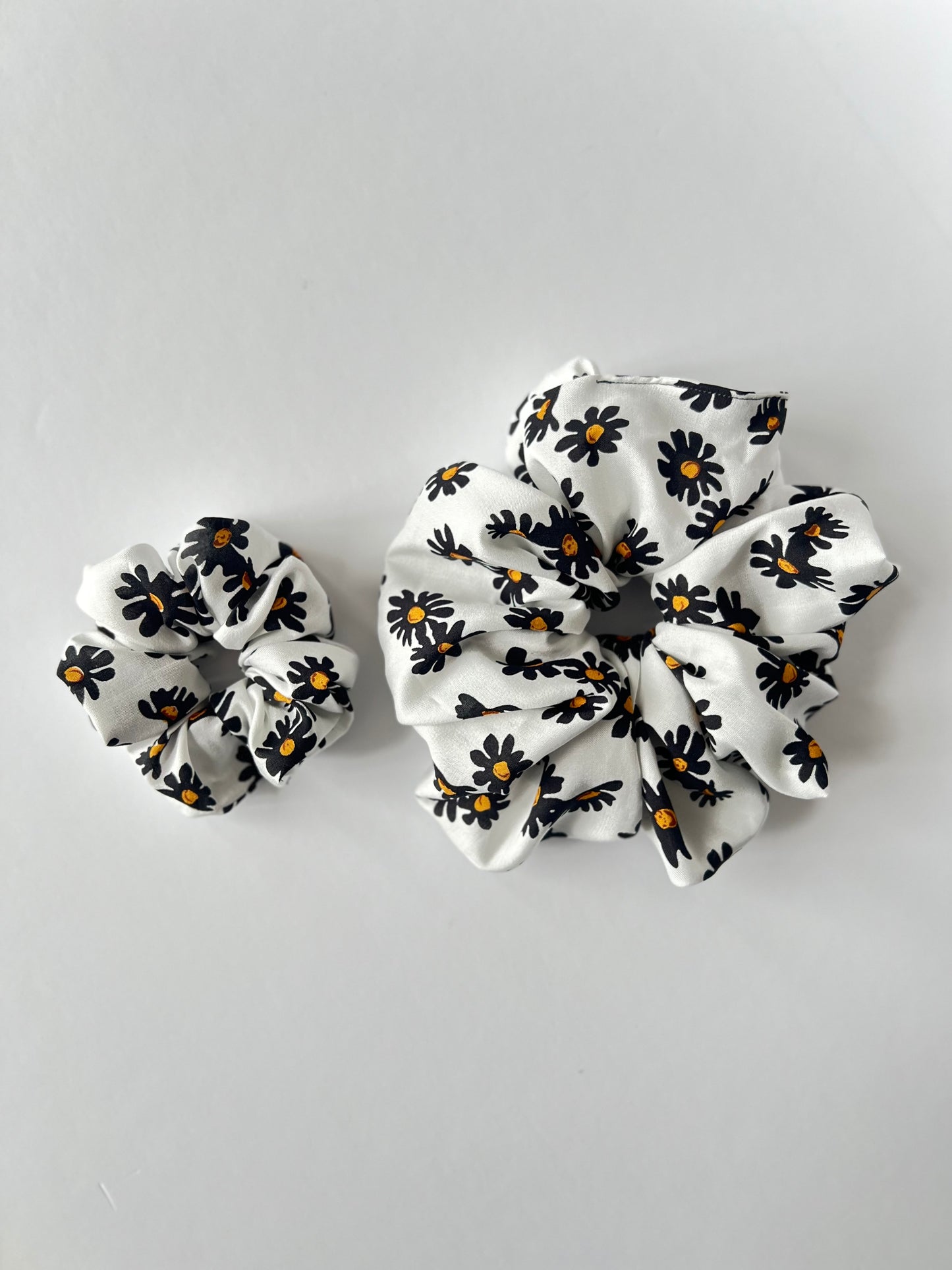 Daisy Black Cotton